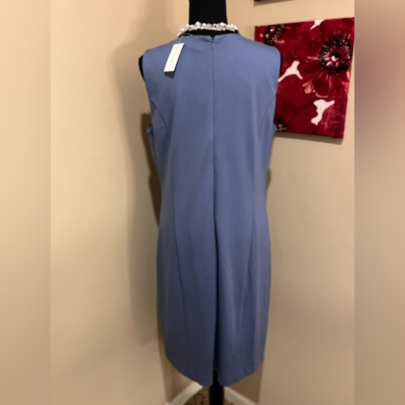 Ann Taylor Elegant Blue Sleeveless Sheath Dress, size 12 - Picture 2 of 8